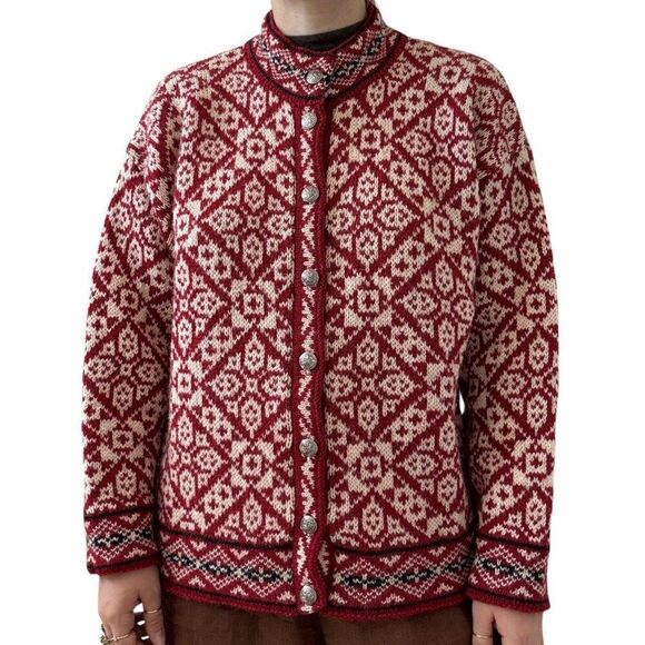 Vintage LL Bean Womens Red White Nordic Wool Snowflake Cardigan Sz L Made USA - Picture 1 of 6